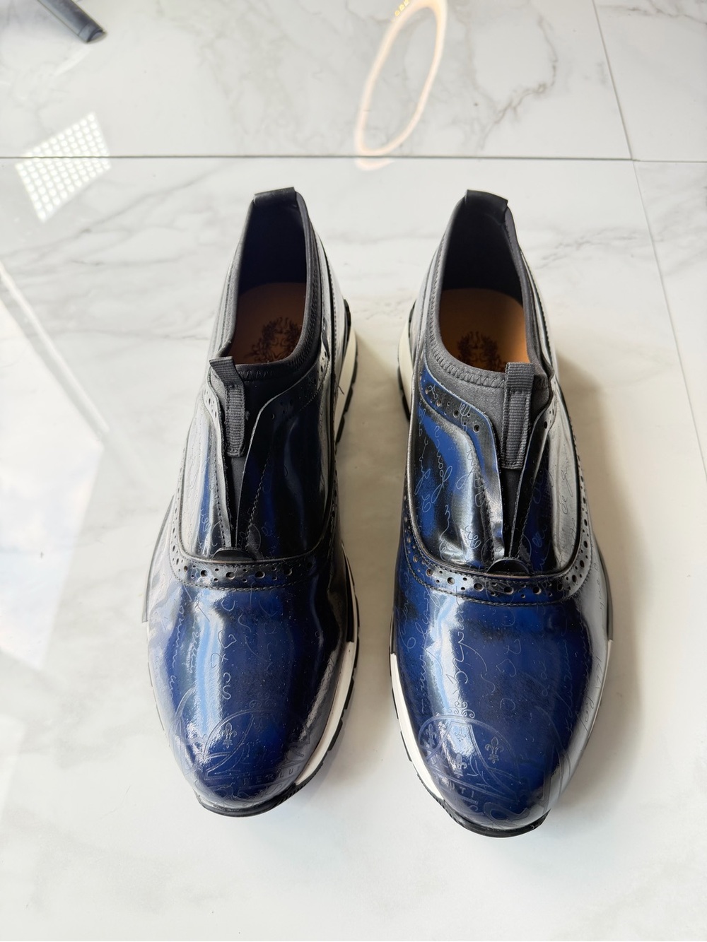 Men's Gloss Navy Slip-On Derby Sneakers